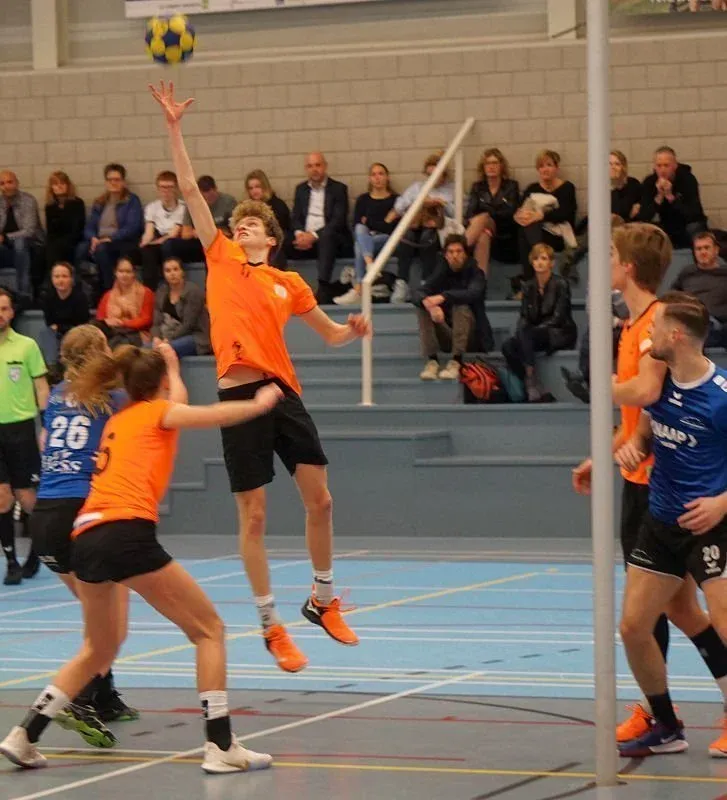 Kris in Oranje onder 19