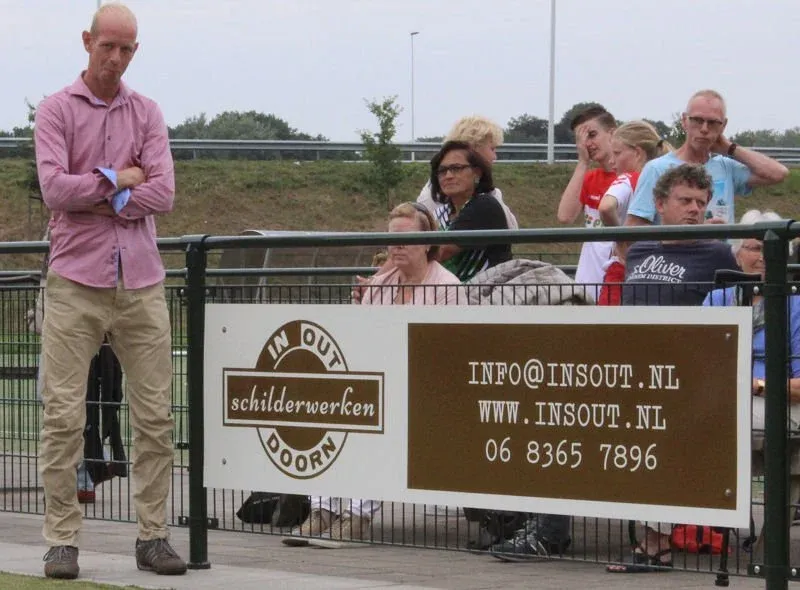 Reclamebord IN-OUT Schilderwerken