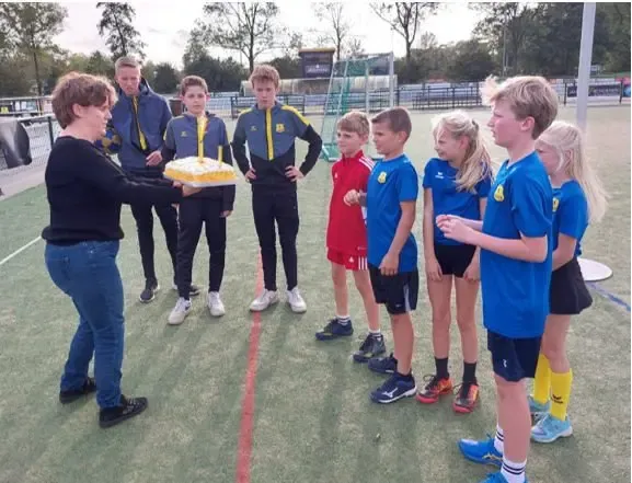 20230930 Taart Dalto E1 - Dalto/Klaverblad Verzekeringen - Korfbal - Driebergen