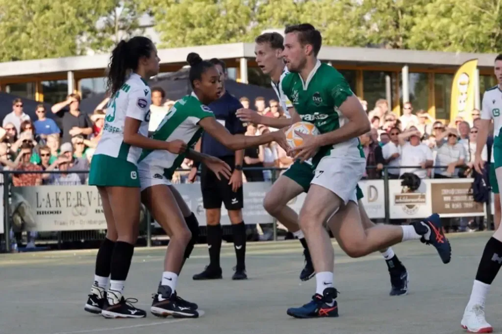 Nederlands Kampioenschap Veldkorfbal 2025 3 Nederlands kampioenschap veldkorfbal 2024 - Dalto/Klaverblad Verzekeringen - Korfbal - Driebergen