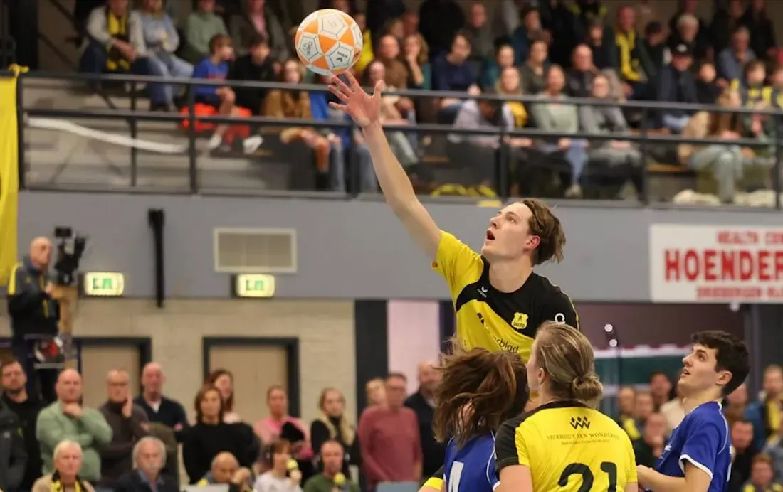 20241125 foto AD Bastian - Dalto/Klaverblad Verzekeringen - Korfbal - Driebergen