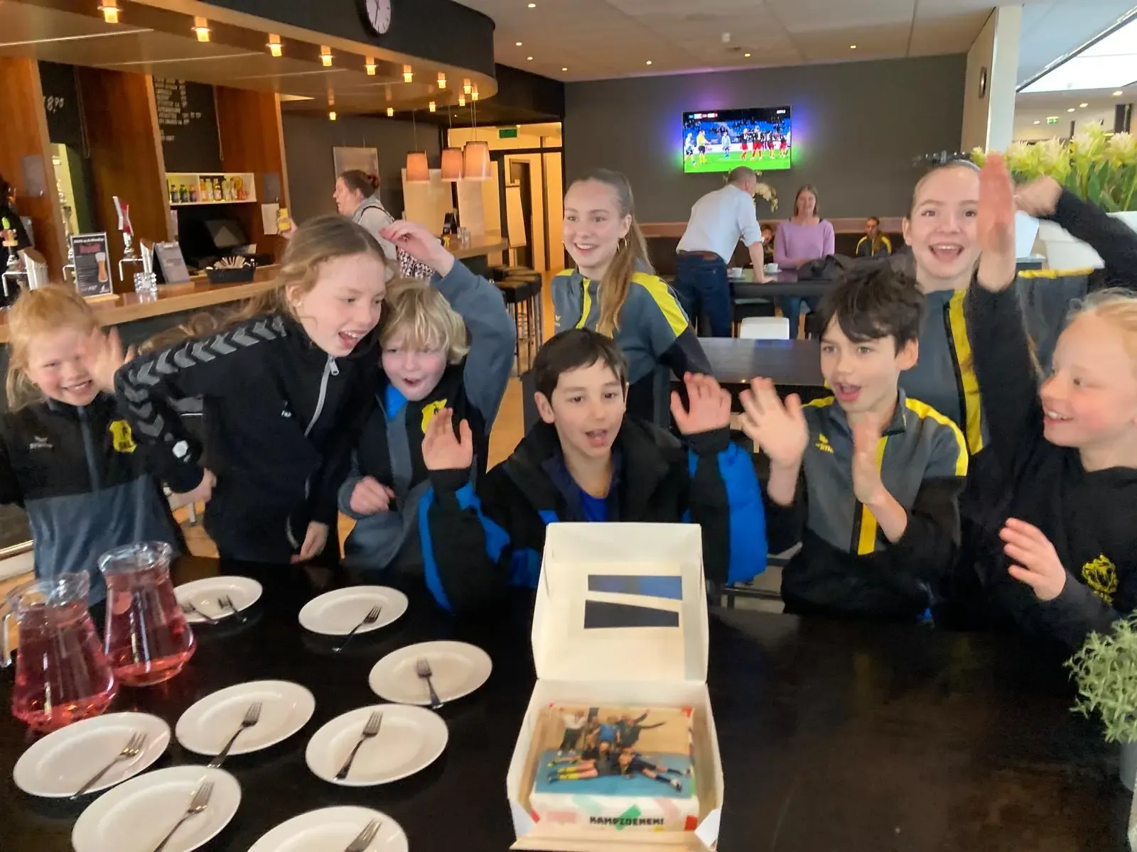 30e092c7 9962 468e 8a25 F1b0640b457a